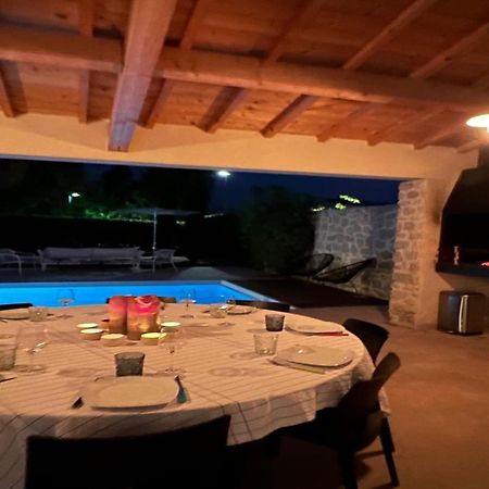 Modern Villa With Private Pool In Malauc N Malaucène المظهر الخارجي الصورة