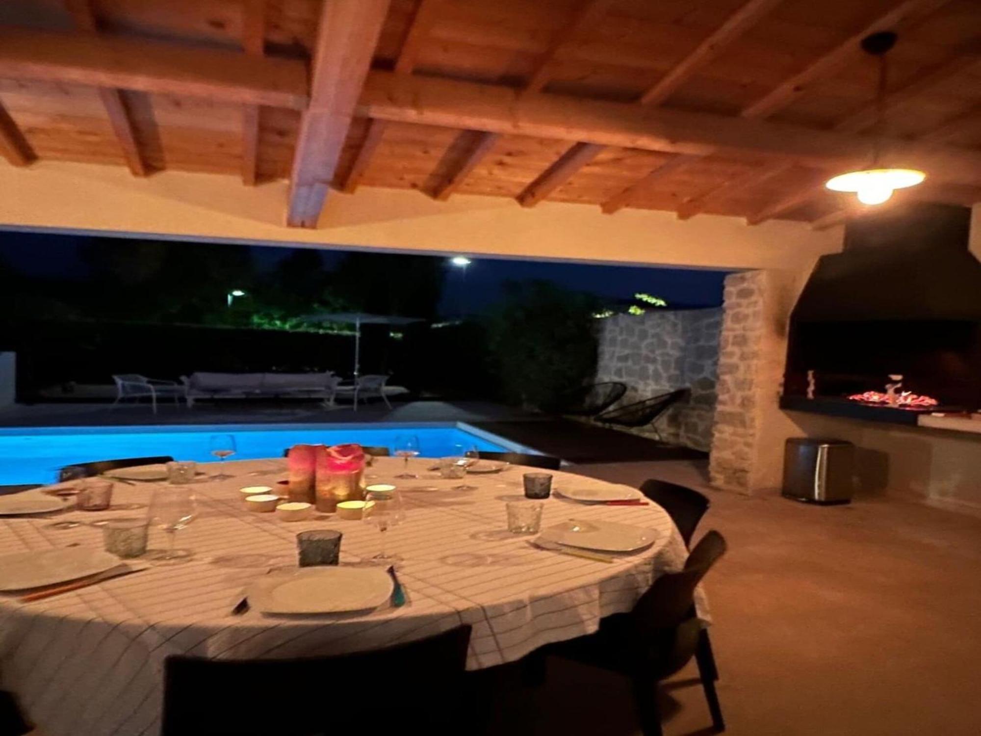 Modern Villa With Private Pool In Malauc N Malaucène المظهر الخارجي الصورة