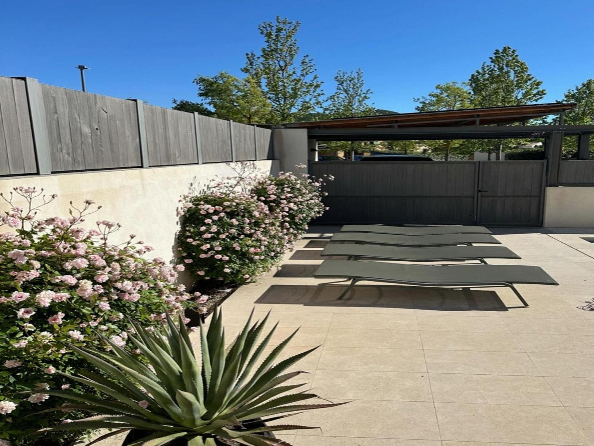 Modern Villa With Private Pool In Malauc N Malaucène المظهر الخارجي الصورة